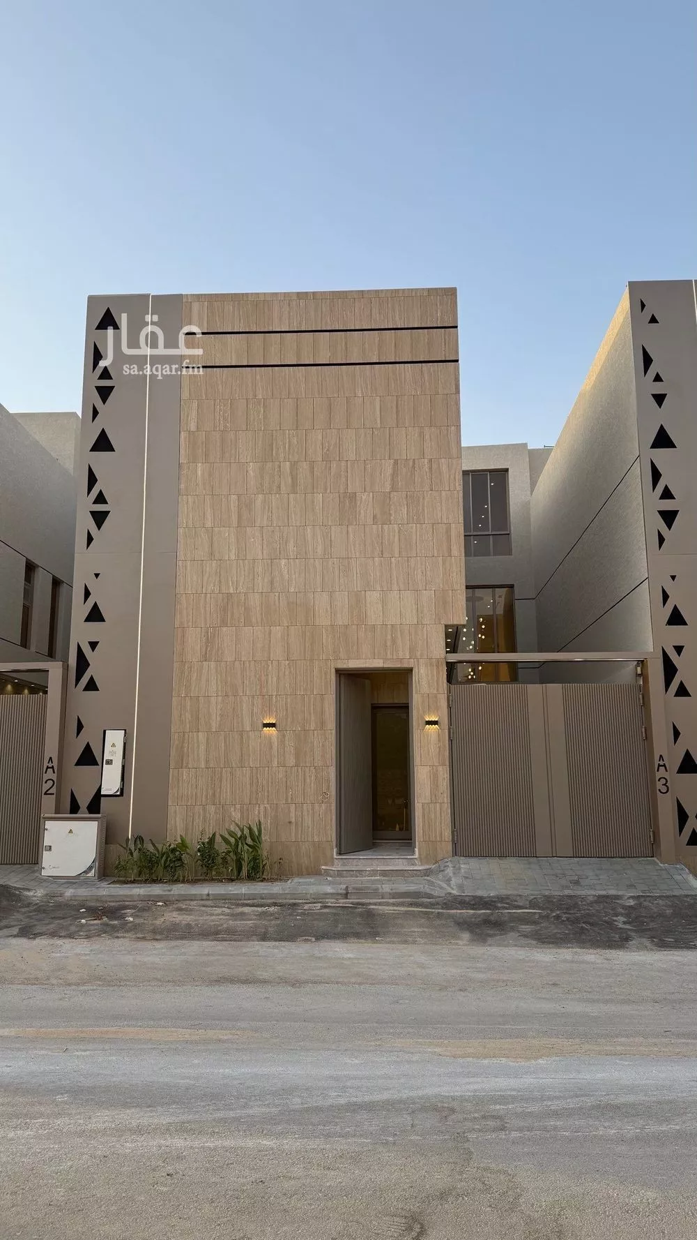 فيلا للبيع في شارع محمد بن أبي بكر القيم, حي المهدية, مدينة الرياض, منطقة الرياض 1 صورة