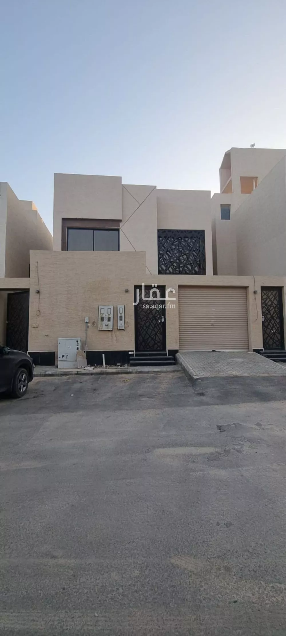 فيلا للإيجار في شارع ابن مشرف, حي عكاظ, مدينة الرياض, منطقة الرياض 1 صورة