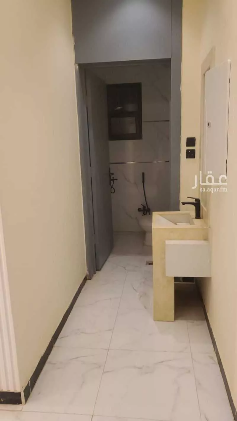 دور للإيجار في شارع محمد الصناع ، حي عريض ، الرياض ، منطقة الرياض 1 صورة