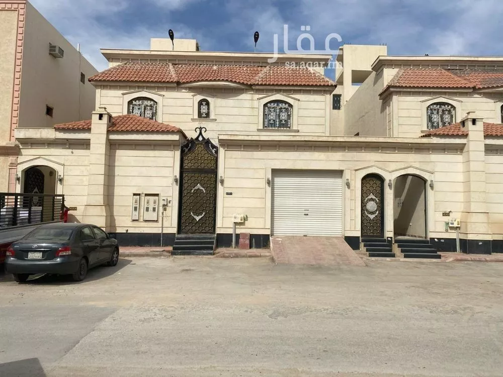 فيلا للبيع في شارع رقم 310, حي ظهرة لبن, مدينة الرياض, منطقة الرياض 1 صورة