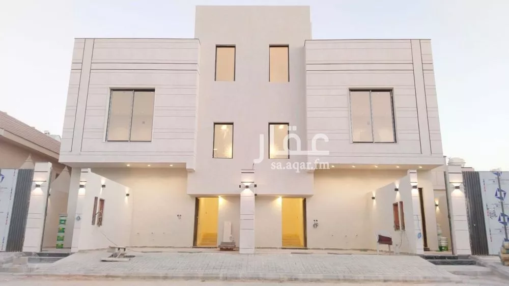 دور للبيع في شارع عبدالرزاق الجيلي, حي الملك فيصل, مدينة الرياض, منطقة الرياض 1 صورة