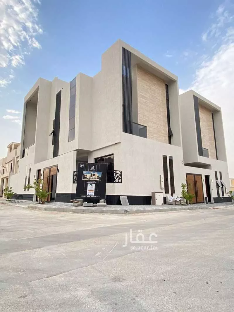 فيلا للبيع في شارع محمد الصباغ, حي المهدية, مدينة الرياض, منطقة الرياض 1 صورة
