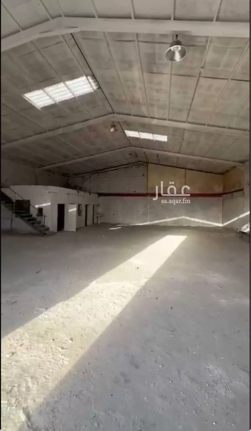 مستودع للإيجار في شارع أبي جعفر السلمي, حي المشاعل, مدينة الرياض, منطقة الرياض 1 صورة