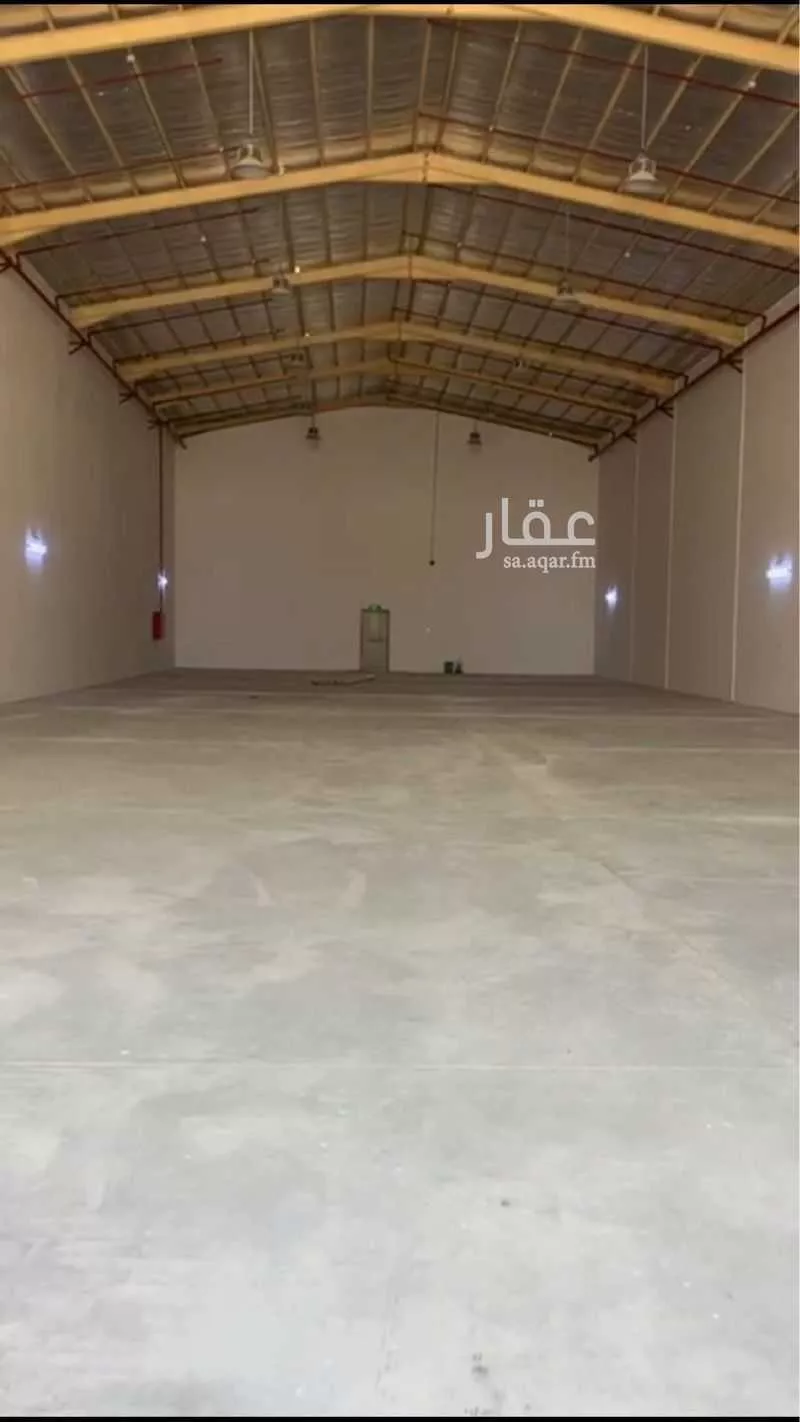 مستودع للإيجار في شارع وادي الشاطئ, حي الدار البيضاء, مدينة الرياض, منطقة الرياض 1 صورة