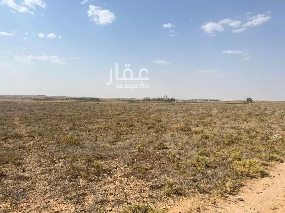 مزرعة للبيع في شارع يحيي المخزومي, حي القرين, مدينة القرين, منطقة القصيم 1 صورة