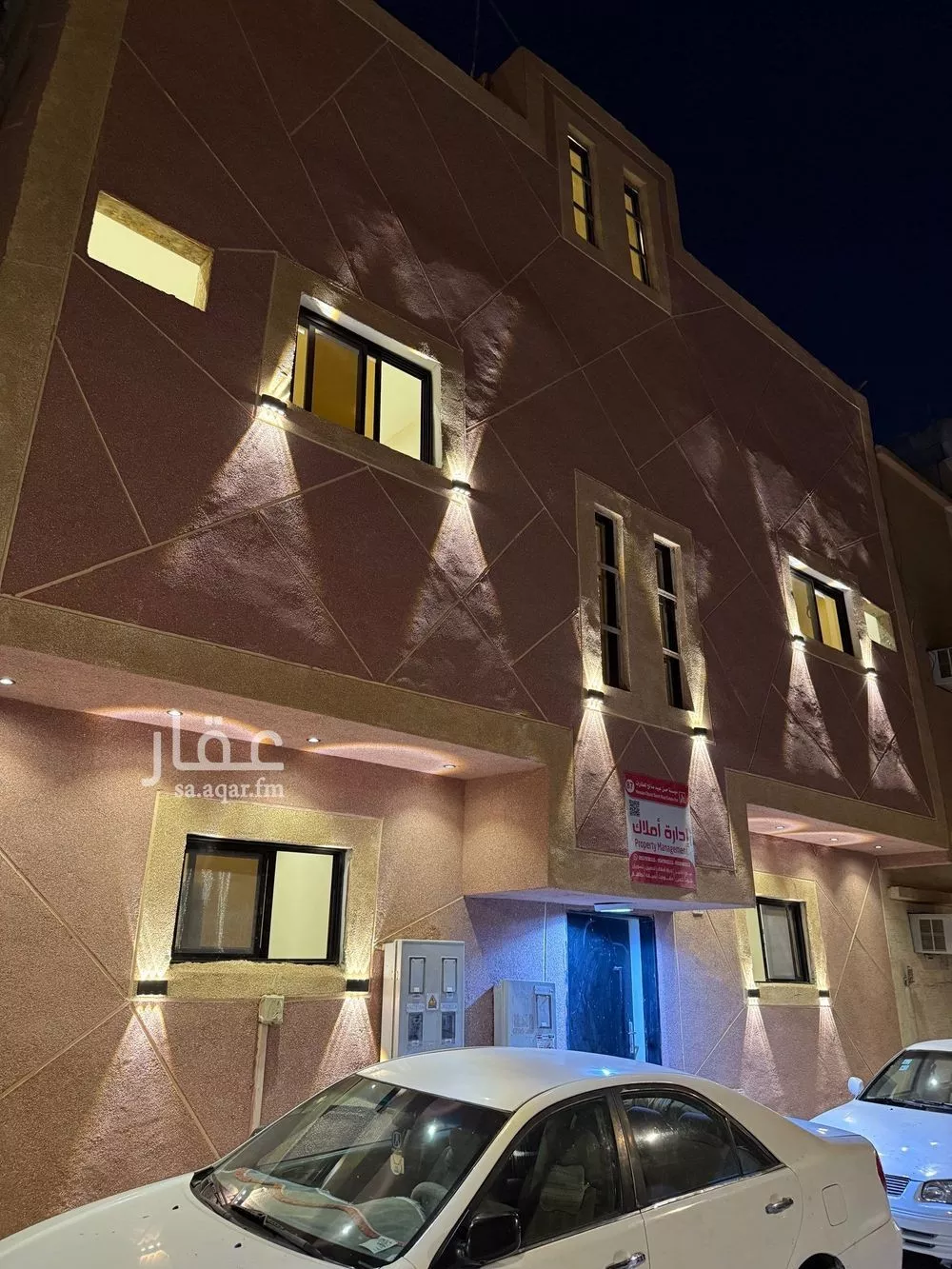عمارة للبيع في شارع توبة بن ابي البركات, حي منفوحة, مدينة الرياض, منطقة الرياض 1 صورة