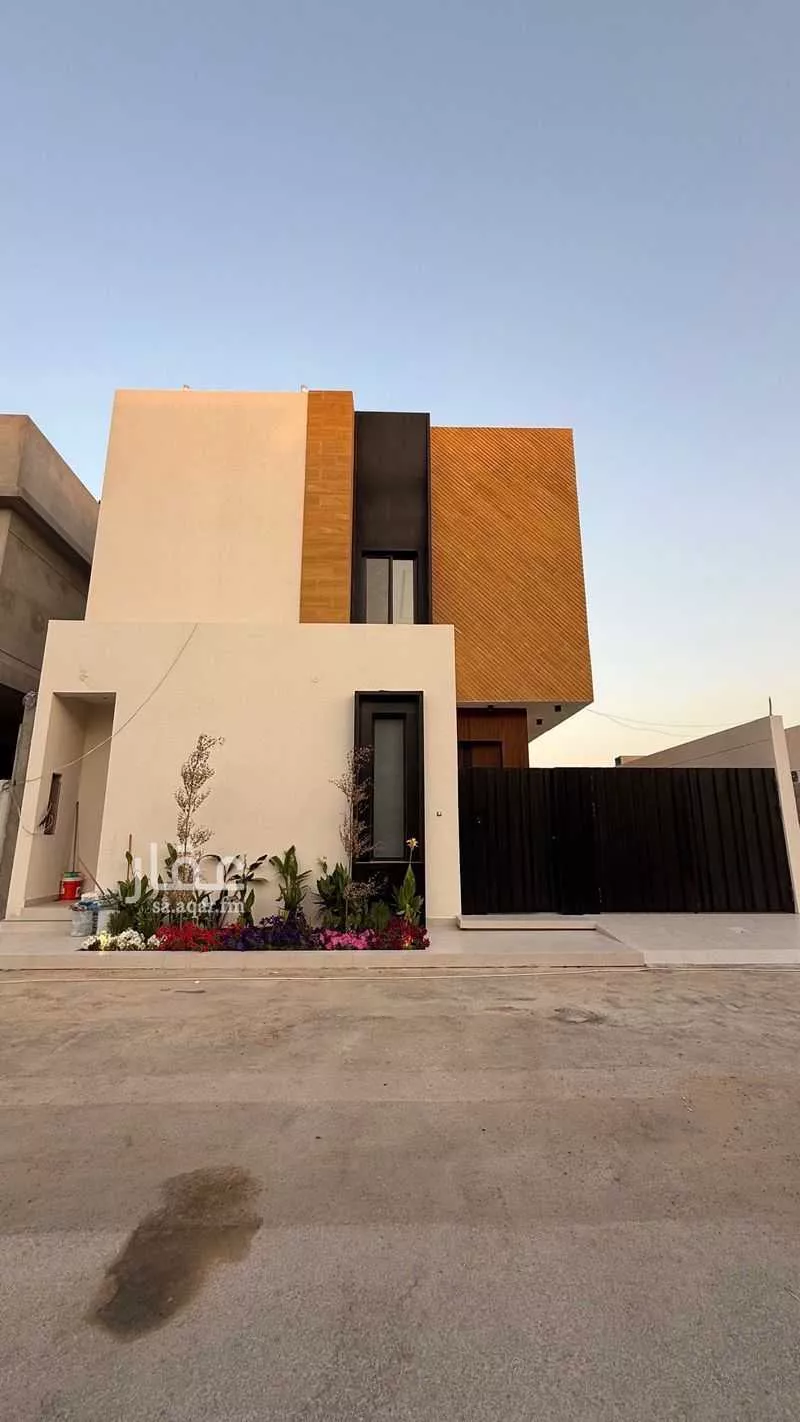 فيلا للبيع في شارع الإمام أبي داوود, حي المهدية, مدينة الرياض, منطقة الرياض 1 صورة