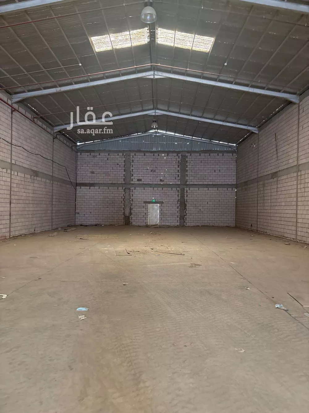 مستودع للإيجار في شارع حجر, حي السلي, مدينة الرياض, منطقة الرياض 1 صورة