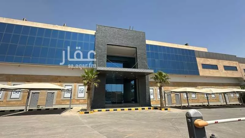 عمارة للإيجار في شارع ابي بكر الصديق الفرعي, حي النرجس, مدينة الرياض, منطقة الرياض 1 صورة
