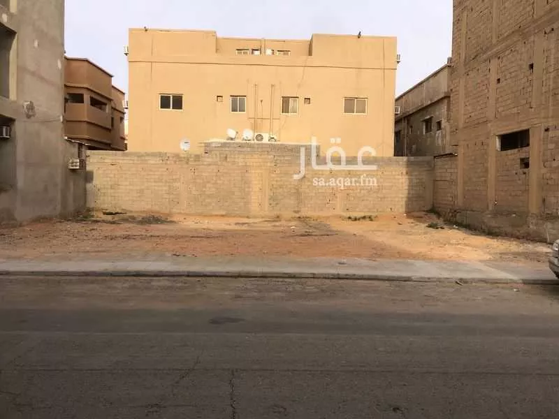 أرض للبيع في شارع صالح سليمان العمري, حي الصفراء, مدينة بريدة, منطقة القصيم 1 صورة