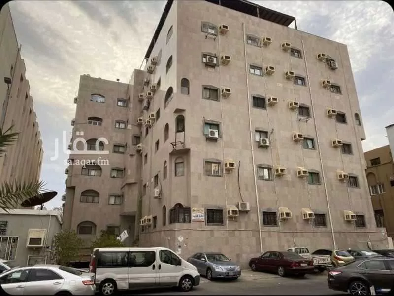 عمارة للإيجار في شارع الامير ماجد, حي الصفاء, مدينة جدة, منطقة مكة المكرمة 1 صورة