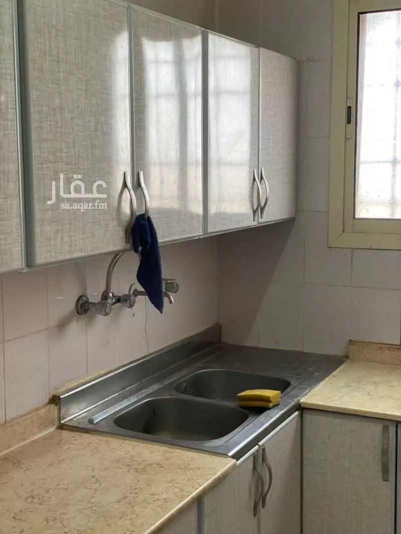 شقة للإيجار في شارع طريق الملك عبدالعزيز, حي التعليم, مدينة الرس, منطقة القصيم 1 صورة