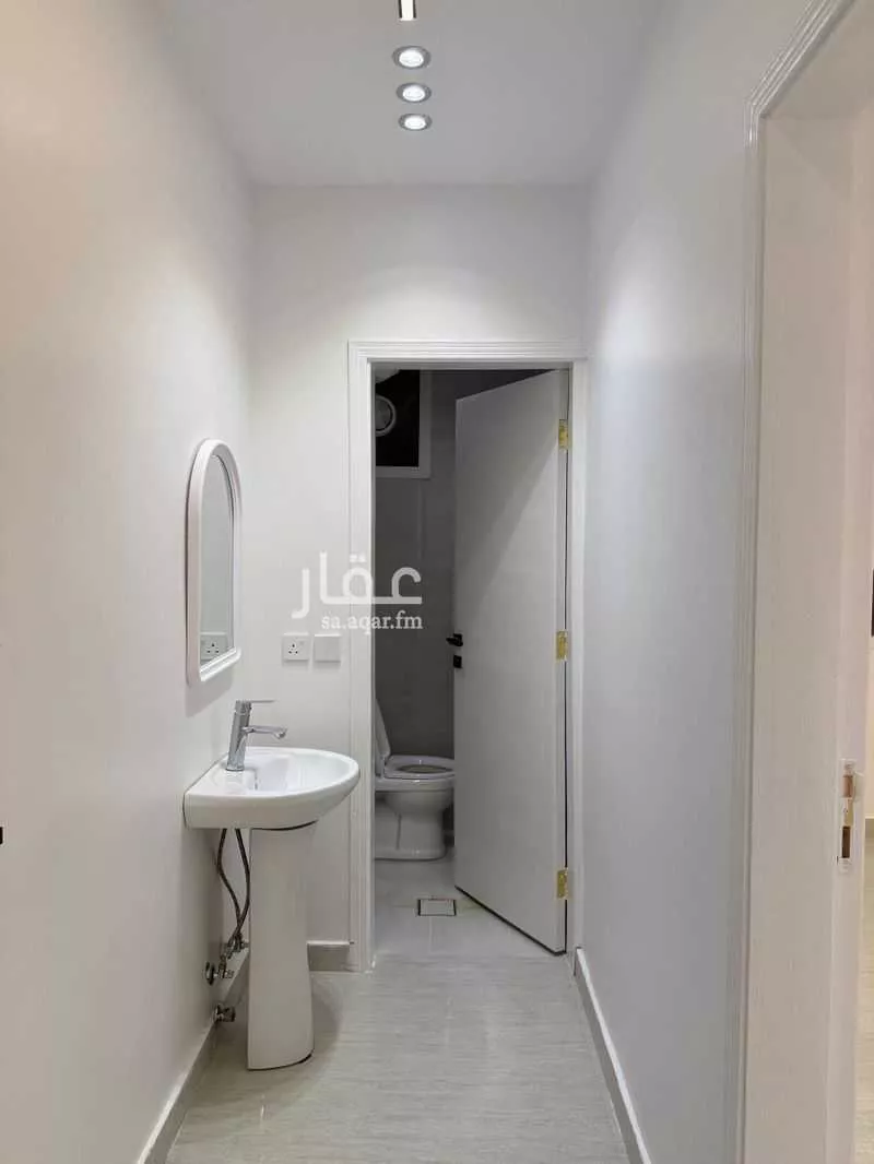 شقة للإيجار في حي ، شارع رقم 122 ، حي ظهرة لبن ، الرياض ، منطقة الرياض 1 صورة