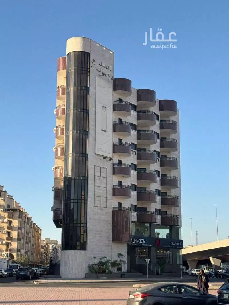 عمارة للإيجار في حي ، شارع صاري فرعي ، حي السلامة ، جدة ، جدة 1 صورة
