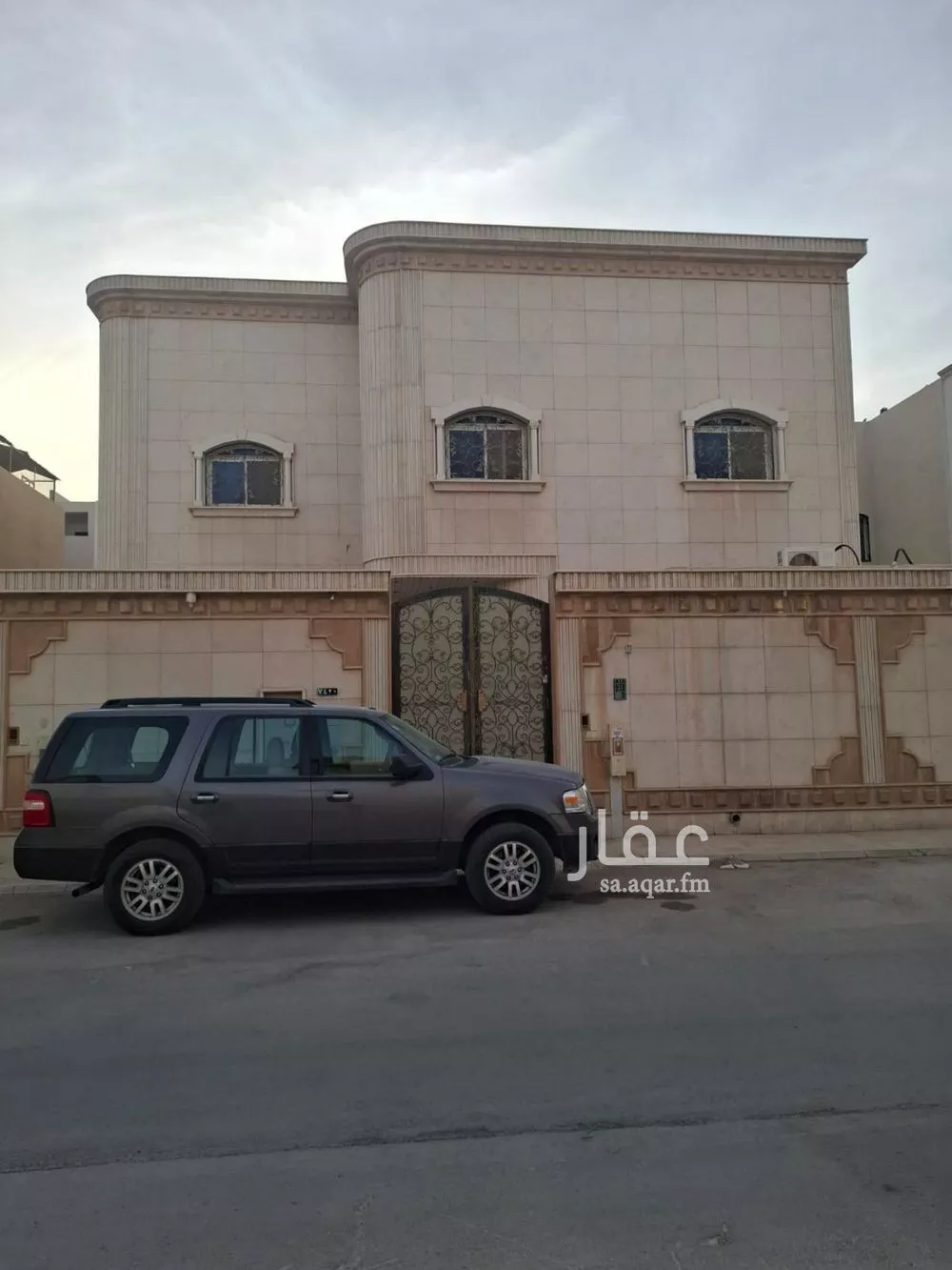 فيلا للبيع في شارع الأخدود, حي الصحافة, مدينة الرياض, منطقة الرياض 1 صورة