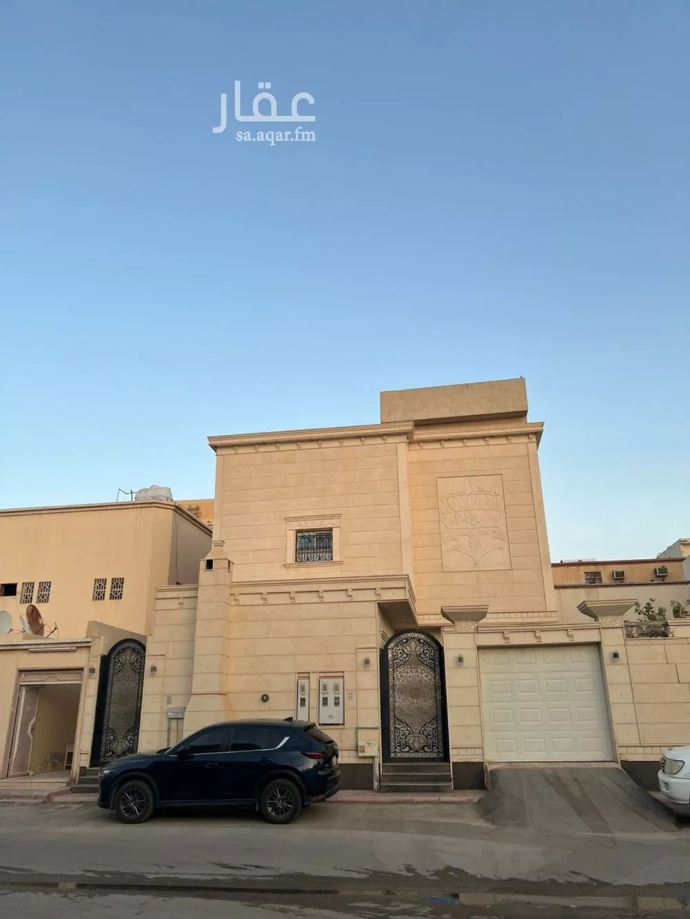 فيلا للبيع في شارع المحايدة, حي المعيزيلة, مدينة الرياض, منطقة الرياض 1 صورة