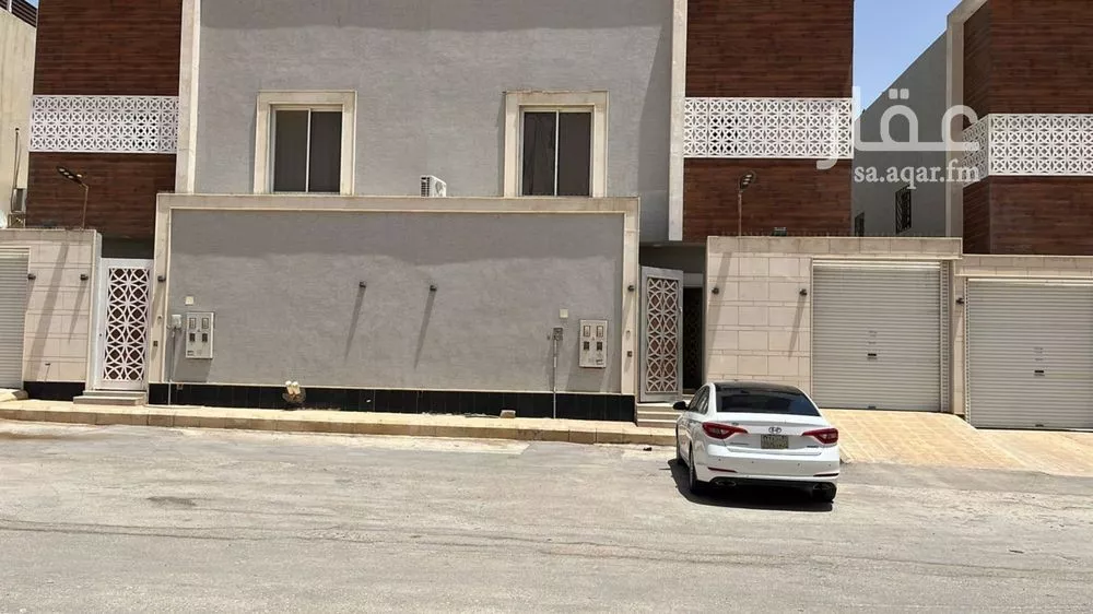 فيلا للبيع في شارع رقم 40, حي ظهرة لبن, مدينة الرياض, منطقة الرياض 1 صورة