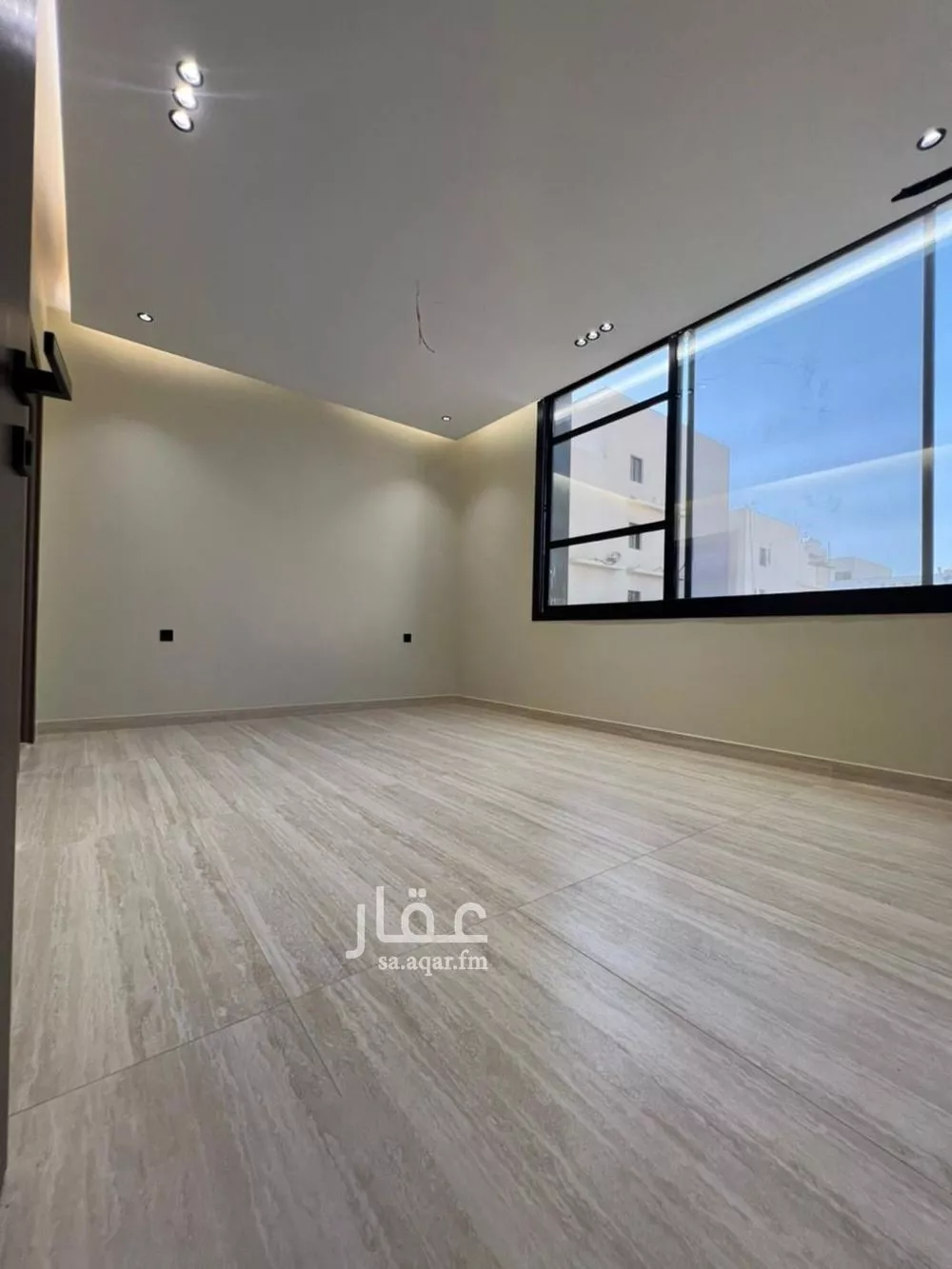 شقة للبيع في شارع احمد بن شيخان, حي الروضة, مدينة جدة, منطقة مكة المكرمة 1 صورة