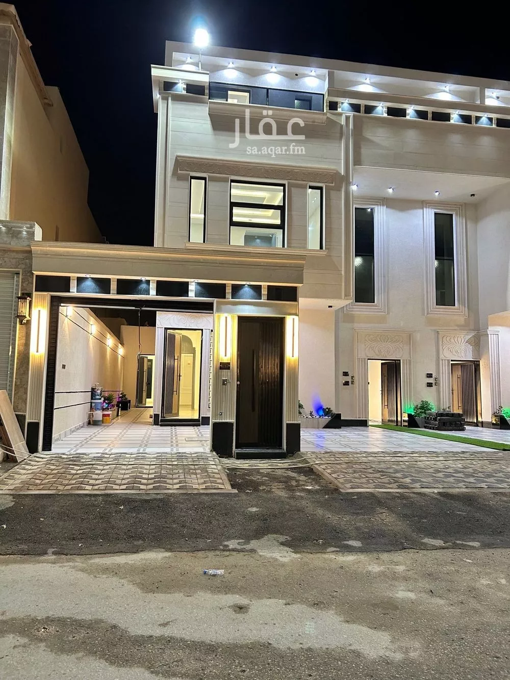 دور للبيع في حي عكاظ, مدينة الرياض, منطقة الرياض 1 صورة