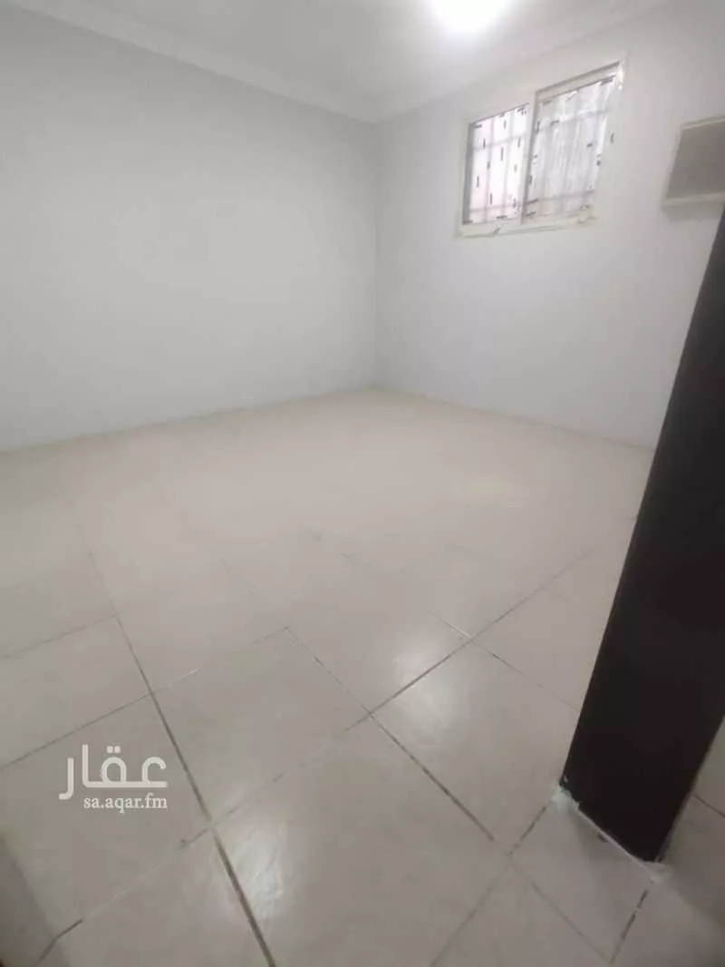 عمارة للإيجار في شارع أبي الفرج الدوادمي, حي الزهراء, مدينة الرياض, منطقة الرياض 1 صورة