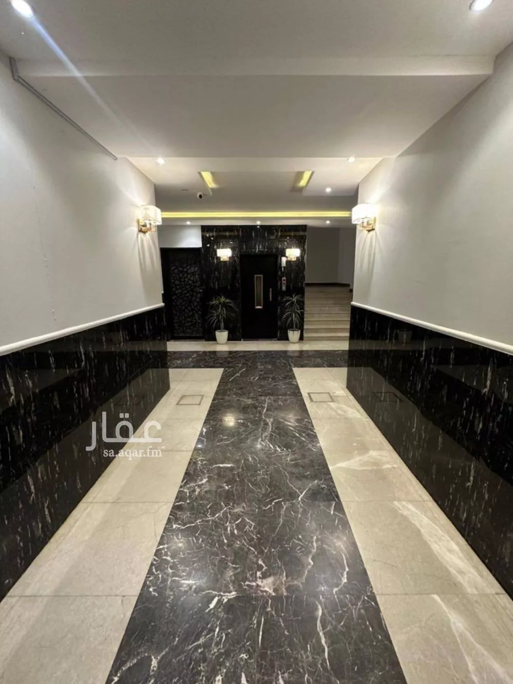 شقة للإيجار في شارع رقم 528, حي الملقا, مدينة الرياض, منطقة الرياض 1 صورة