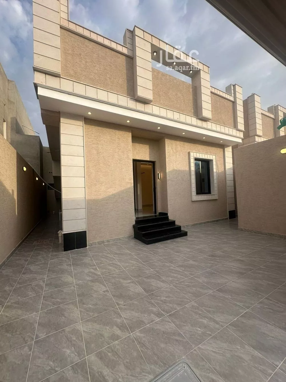 دور للبيع في شارع المستنصر الاموي, حي الرياض, مدينة جدة, منطقة مكة المكرمة 1 صورة