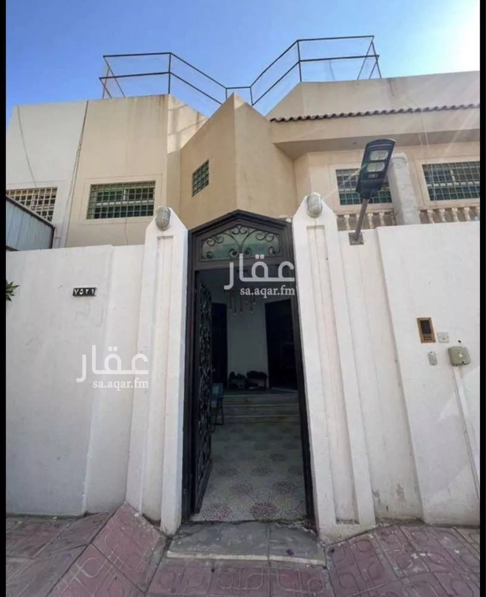 فيلا للبيع في شارع سهل التميمي, حي عليشة, مدينة الرياض, منطقة الرياض 1 صورة