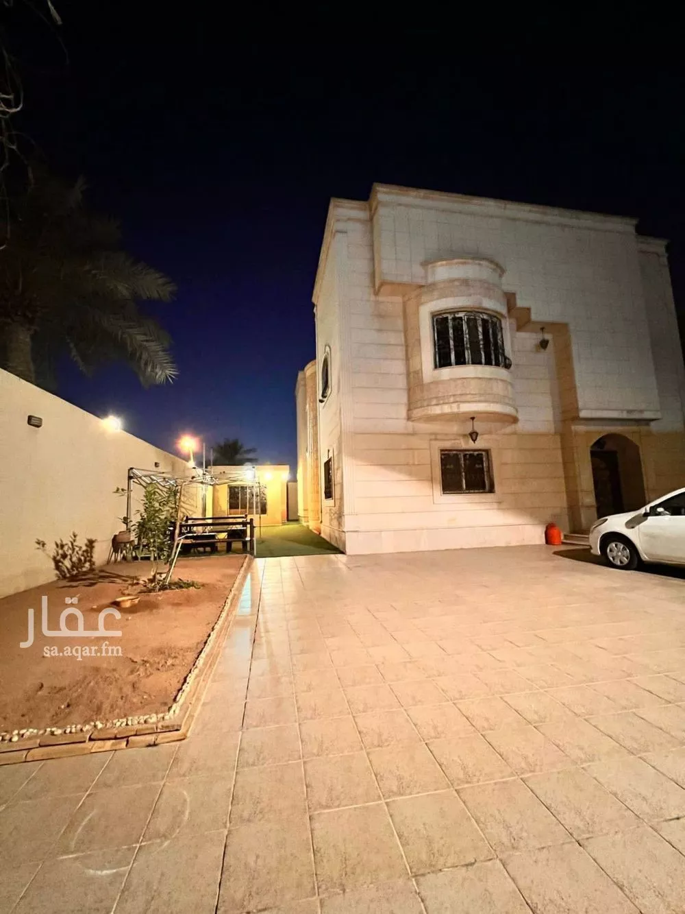 فيلا للبيع في شارع رقم 359, حي المونسية, مدينة الرياض, منطقة الرياض 1 صورة
