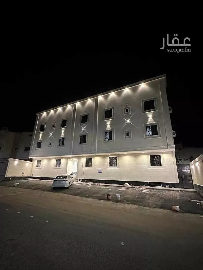 عمارة للبيع في شارع محمد بن جعفر الانصاري, حي الجابرة, مدينة المدينه المنوره, منطقة المدينة المنورة 1 صورة