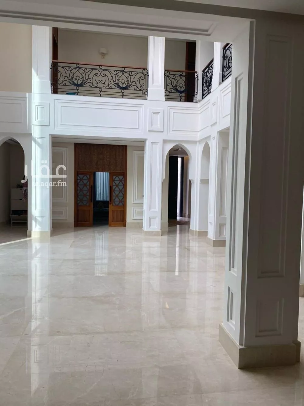 فيلا للبيع في شارع ابن يوسف, حي الملقا, مدينة الرياض, منطقة الرياض 1 صورة