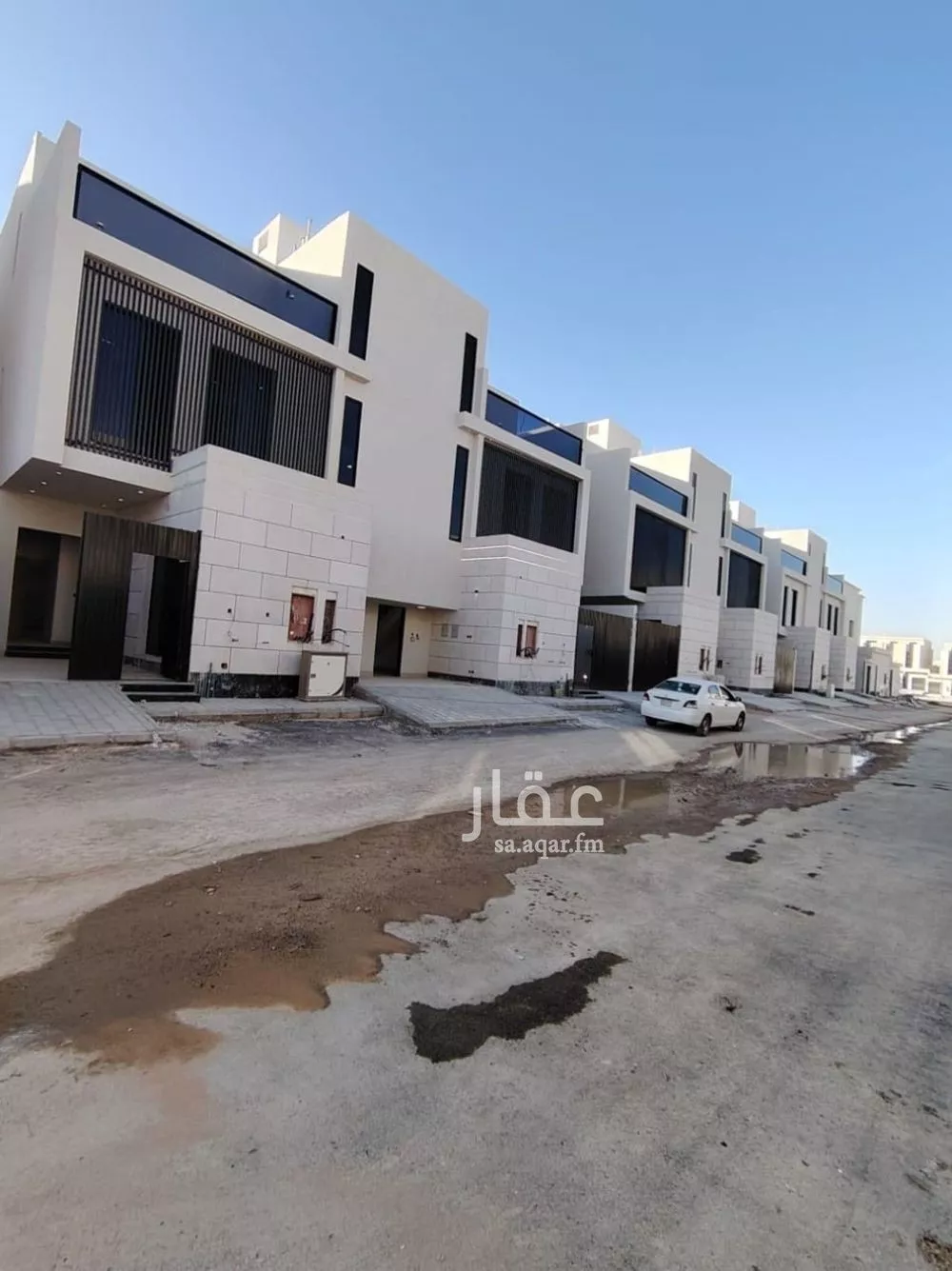 دور للبيع في شارع رقم 248, حي المرجان, مدينة الرياض, منطقة الرياض 1 صورة