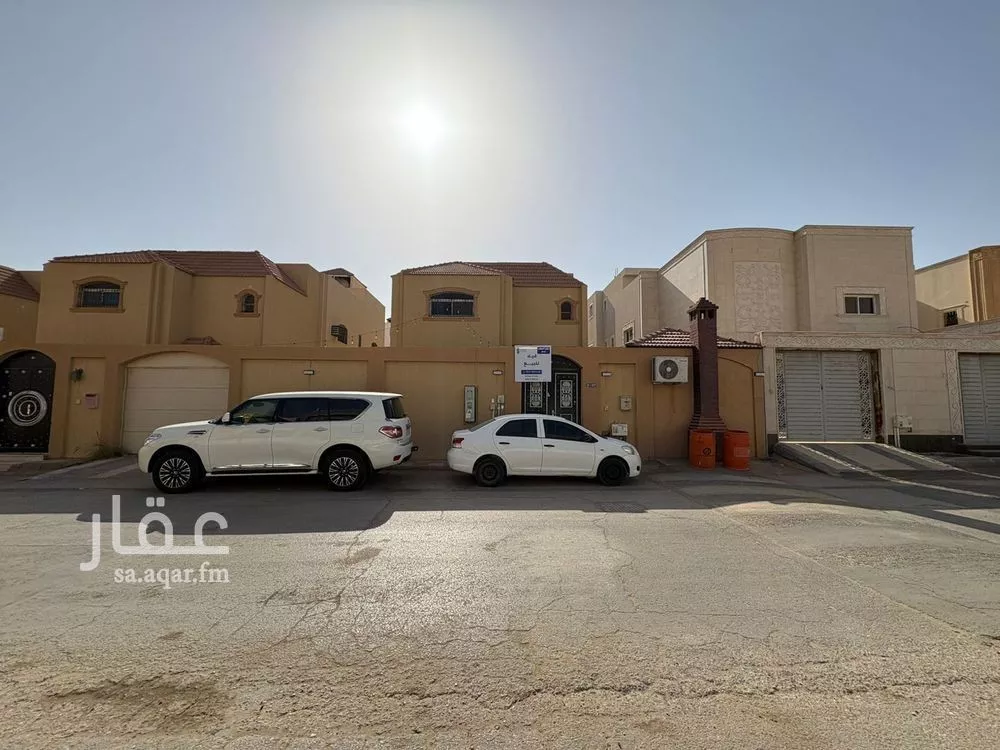 فيلا للبيع في شارع مطلق بن صالح, حي الريان, مدينة بريدة, منطقة القصيم 1 صورة