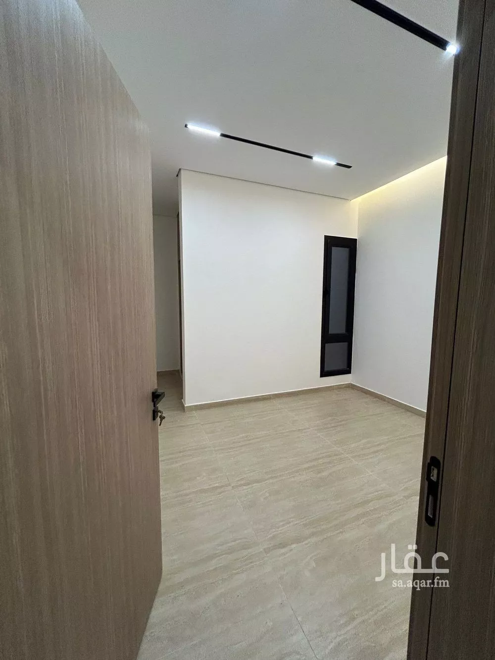 دور للبيع في شارع قضيبي, حي الخليج, مدينة الرياض, منطقة الرياض 1 صورة
