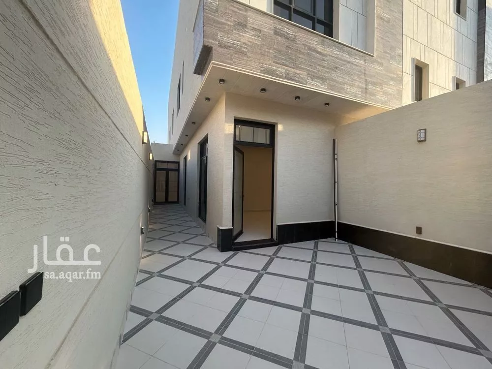 دور للبيع في حي الجنادرية, مدينة الرياض, منطقة الرياض 1 صورة