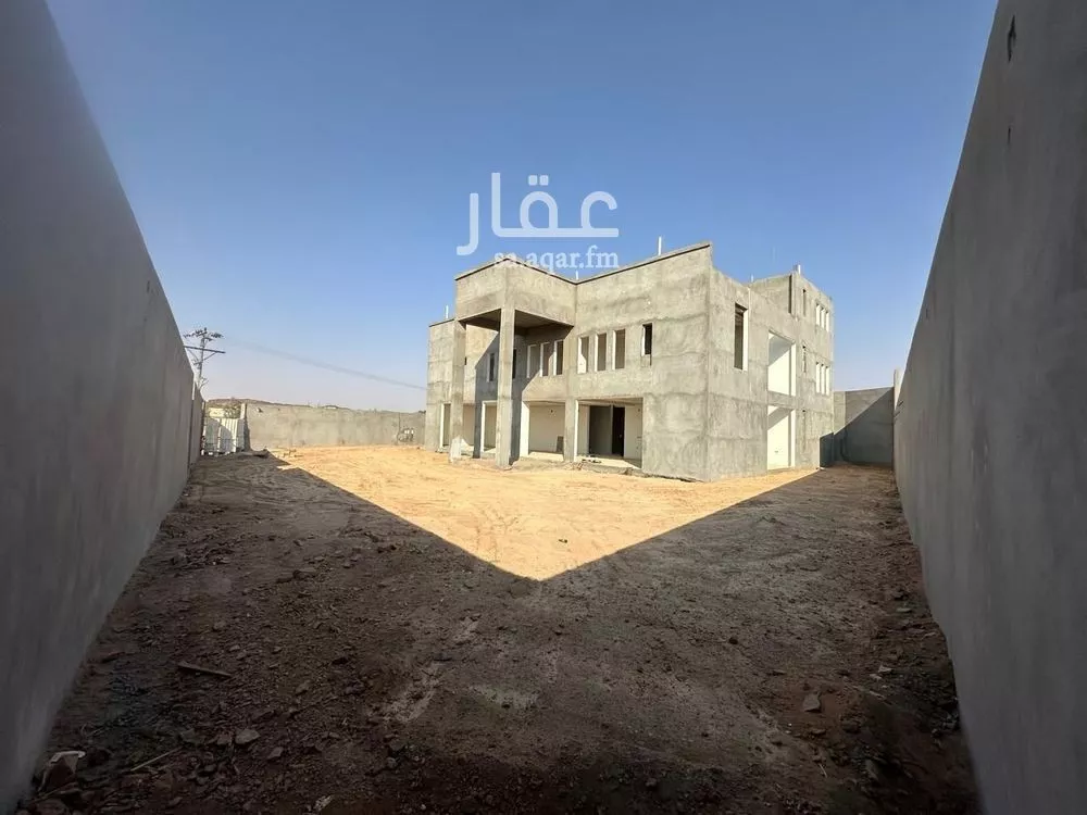 فيلا للبيع في شارع الحسن الظاهري, حي السويفلة الجديد, مدينة حائل, منطقة حائل 1 صورة