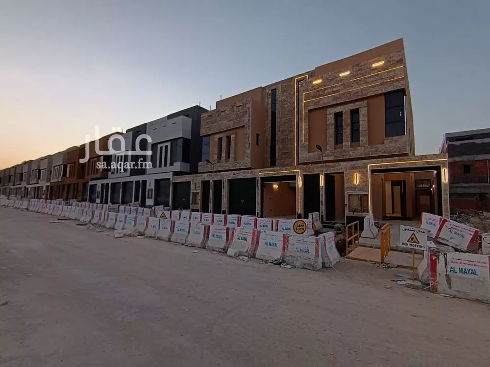 دور للبيع في شارع فارس العشيره, حي طويق, مدينة الرياض, منطقة الرياض 1 صورة