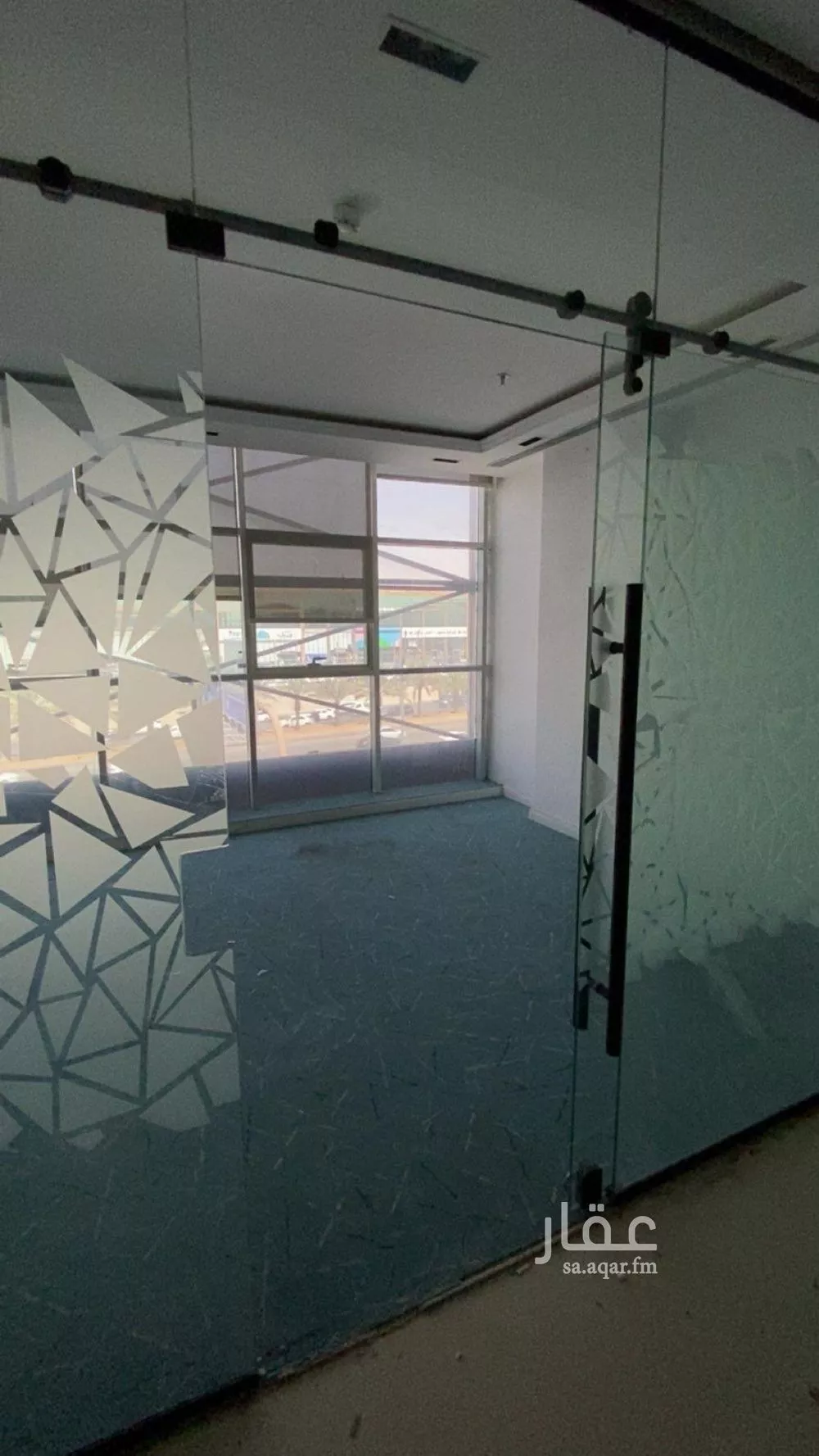 مكتب تجاري للإيجار في شارع الدائرى الشمالى الفرعي, حي التعاون, مدينة الرياض, منطقة الرياض 1 صورة
