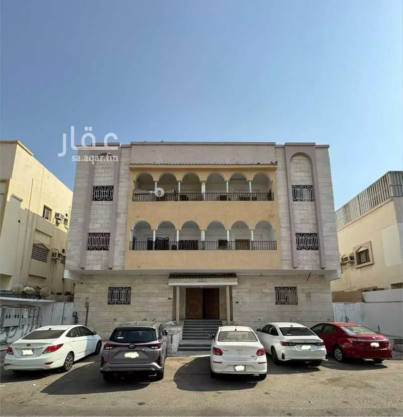 عمارة للبيع في شارع المخزومي, حي الصفاء, مدينة جدة, منطقة مكة المكرمة 1 صورة