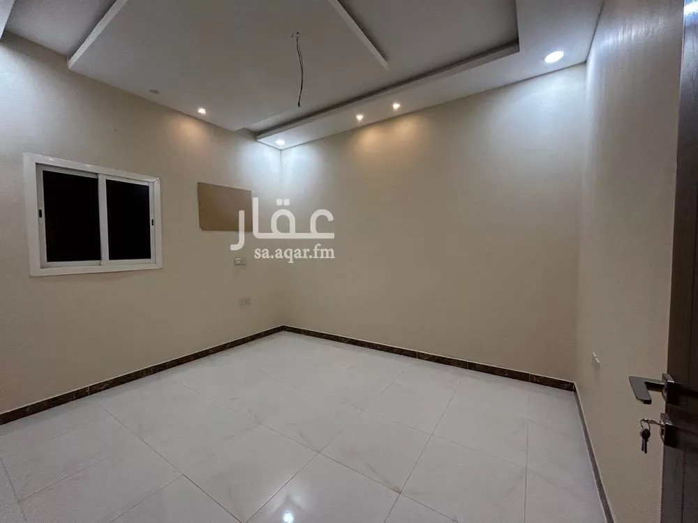 شقة للبيع في شارع الرفائع, حي الرحاب 1, مدينة جازان, منطقة جازان 1 صورة