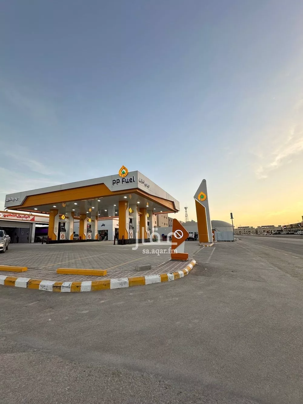 محل للبيع في شارع عثمان بن اليمان, حي البيان, مدينة الرياض, منطقة الرياض 1 صورة