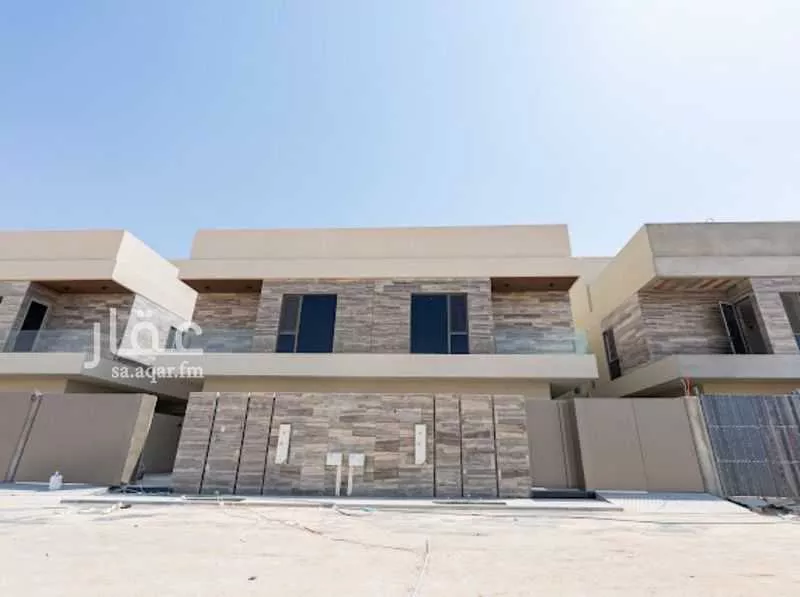 فيلا للبيع في شارع الطارق, حي الرمال, مدينة الرياض, منطقة الرياض 1 صورة