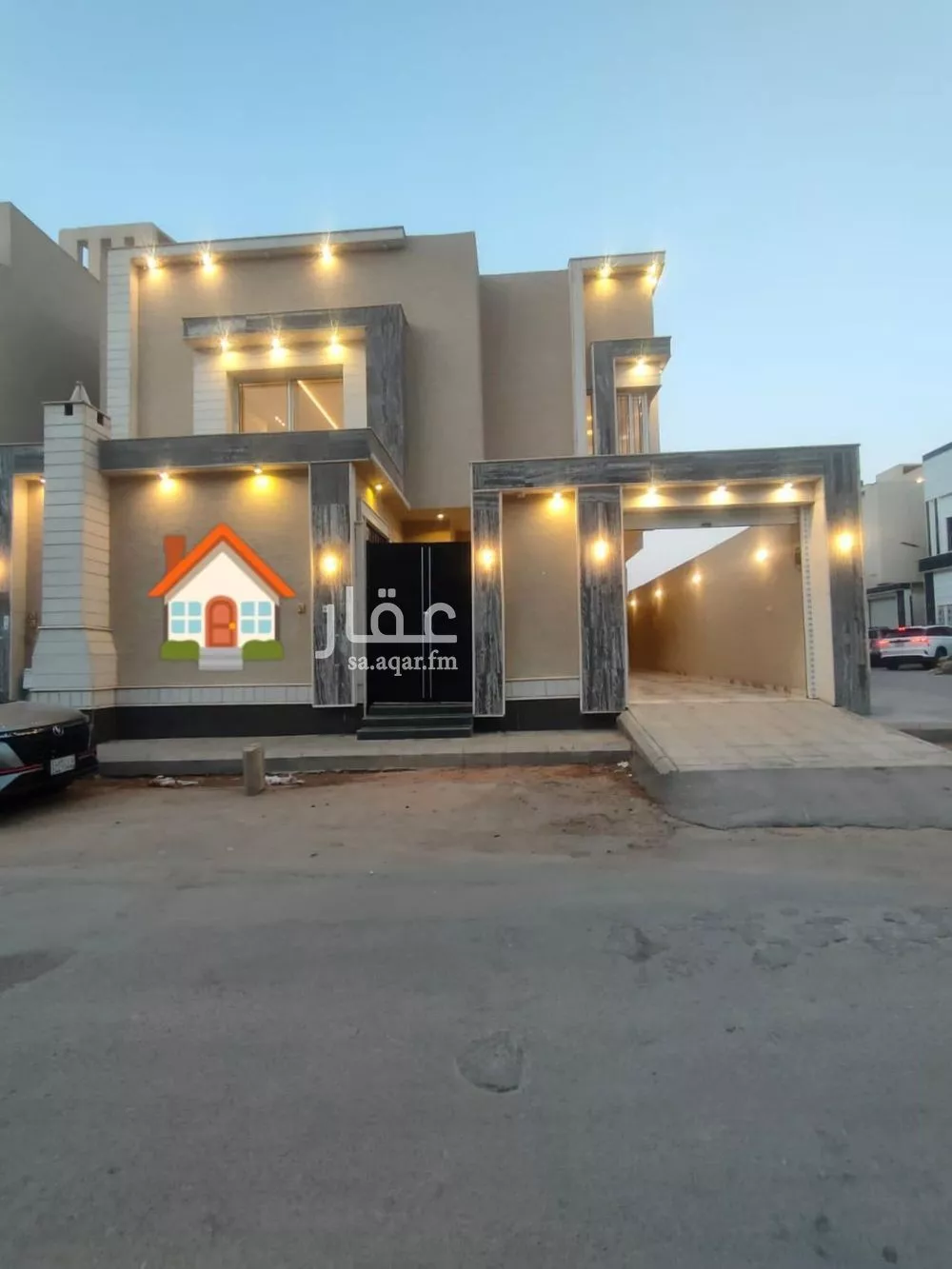 فيلا للبيع في شارع سلمة بن عمرو, حي الرمال, مدينة الرياض, منطقة الرياض 1 صورة