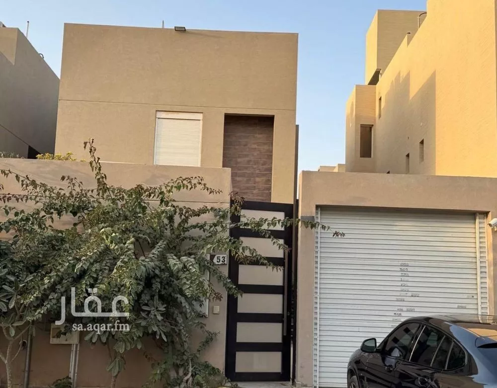 فيلا للبيع في شارع الارواق, حي عرقة, مدينة الرياض, منطقة الرياض 1 صورة