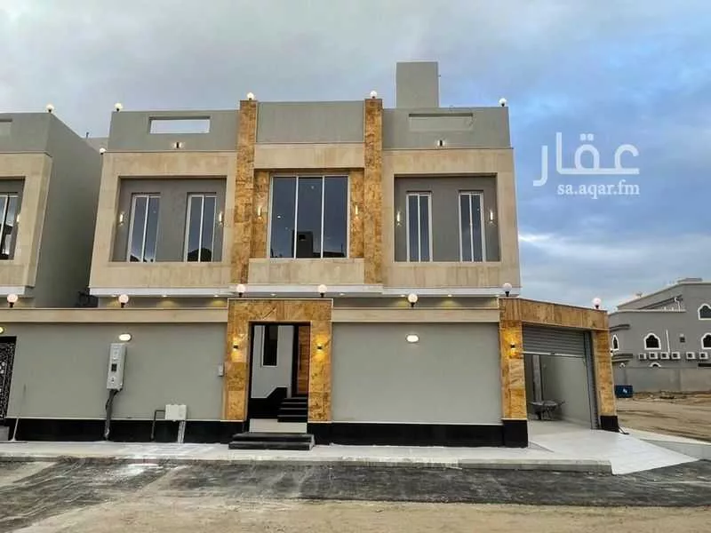فيلا للإيجار في شارع علي الأشعري, حي الفلاح, مدينة جدة, منطقة مكة المكرمة 1 صورة
