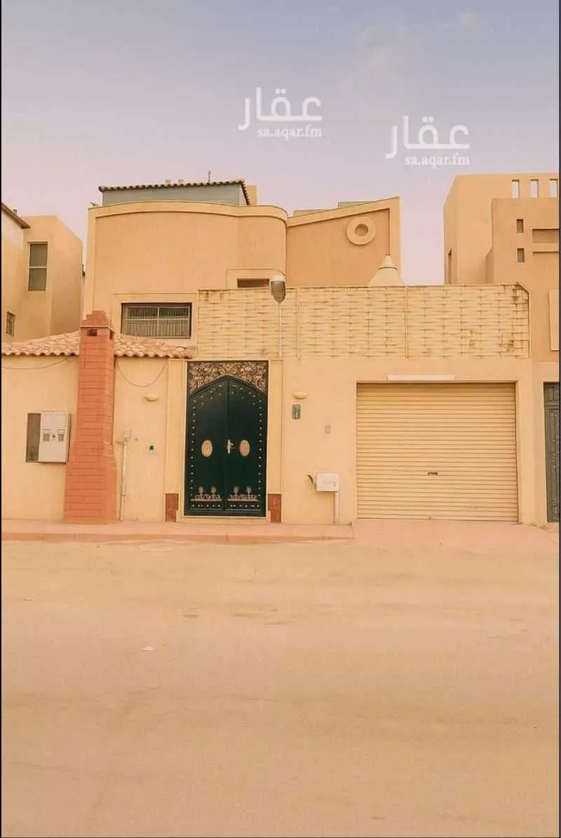 فيلا للبيع في شارع رقم 40, حي العزيزية, مدينة الرياض, منطقة الرياض 1 صورة