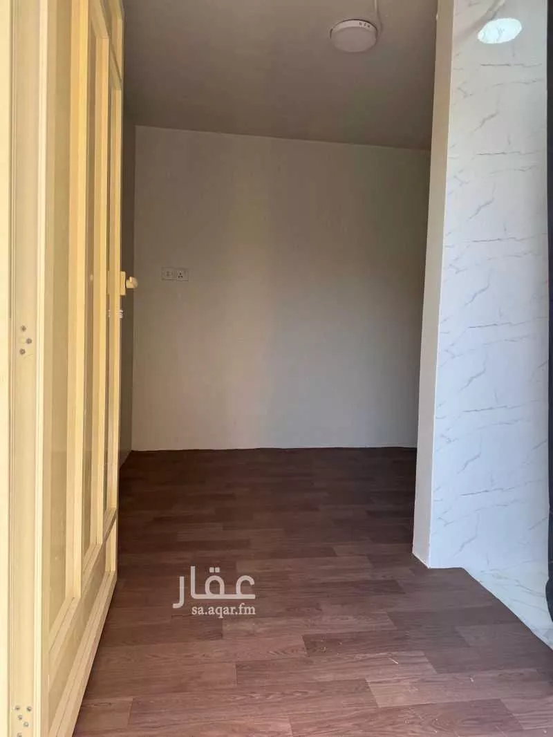 غرفة للإيجار في شارع ابو علي القرشي, حي قرطبة, مدينة الخبر, المنطقة الشرقية 1 صورة