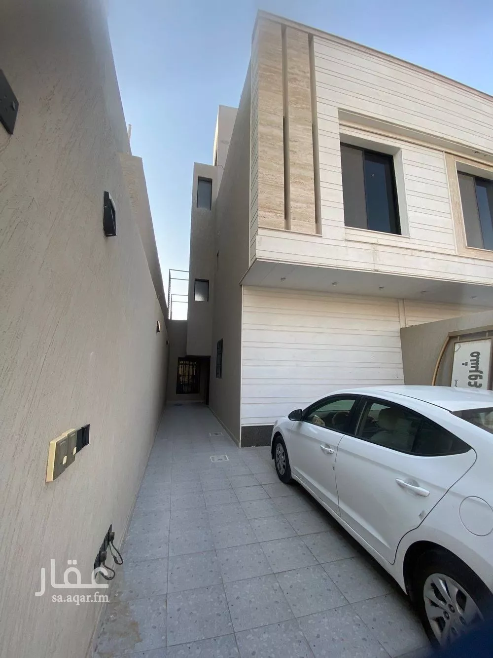 دور للبيع في شارع الشوبك, حي السعادة, مدينة الرياض, منطقة الرياض 1 صورة