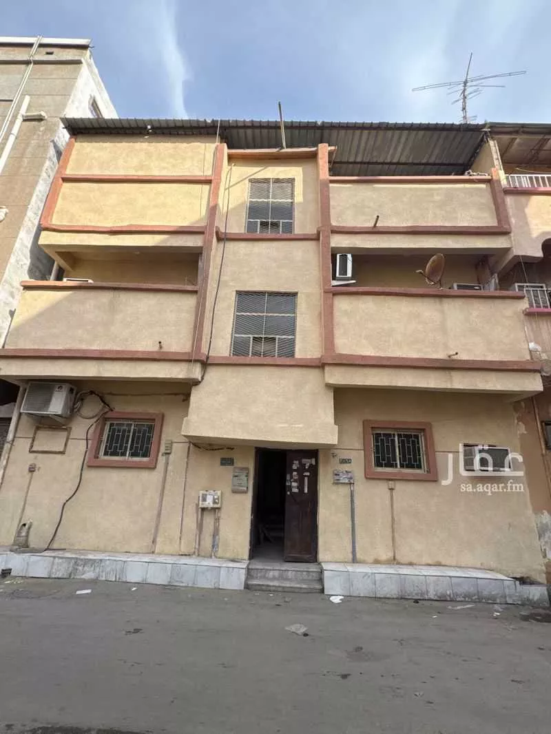 عمارة للبيع في حي القزاز, مدينة الدمام, المنطقة الشرقية 1 صورة