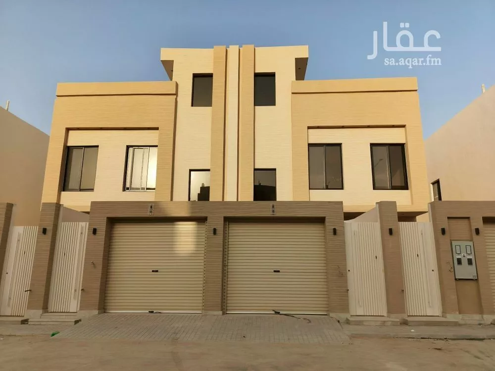 دور للبيع في شارع عبدالله بن أبي البركات, حي عكاظ, مدينة الرياض, منطقة الرياض 1 صورة