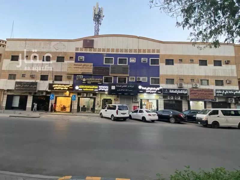 عمارة للبيع في شارع عبداللطيف ابن ابراهيم, حي الوسيطاء, مدينة الرياض, منطقة الرياض 1 صورة